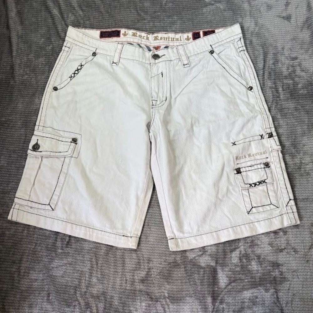 Rock Revival John Straight White Cargo Shorts Men 42X13 Black Contrast Stitching